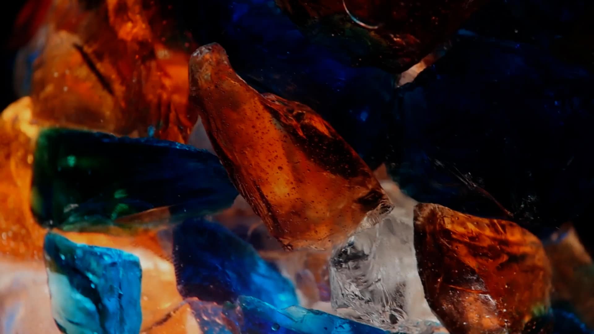 Christmas Glass Motion Graphic 19